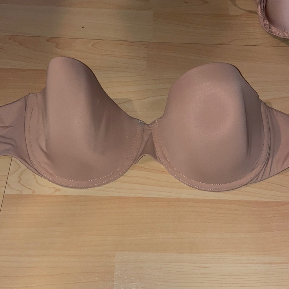 Nude strapless bra